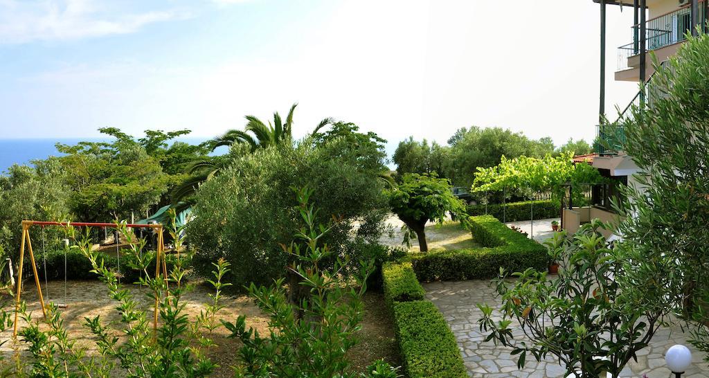 Aris Pension Agia Paraskevi  Exterior photo